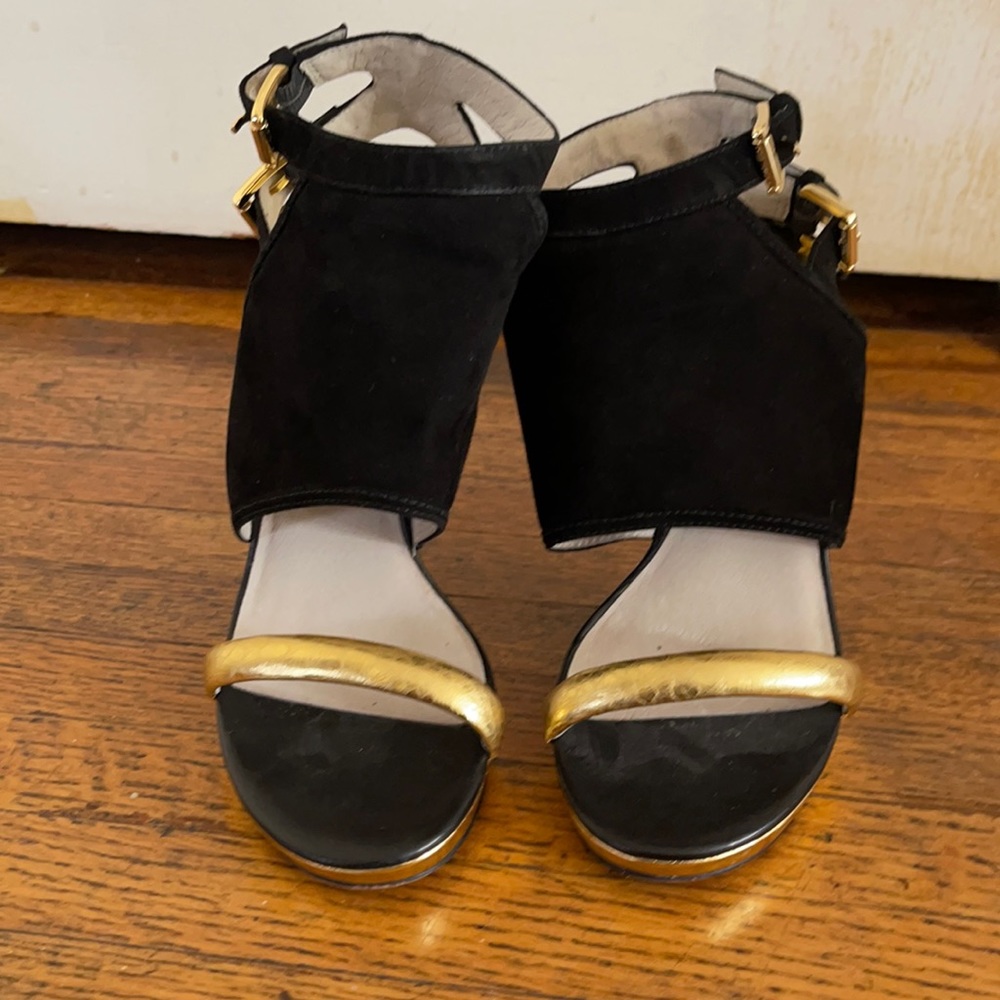 Michael by Michael Kors Pumps